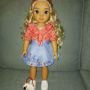 Disney ily Doll Snow White 18 inch doll